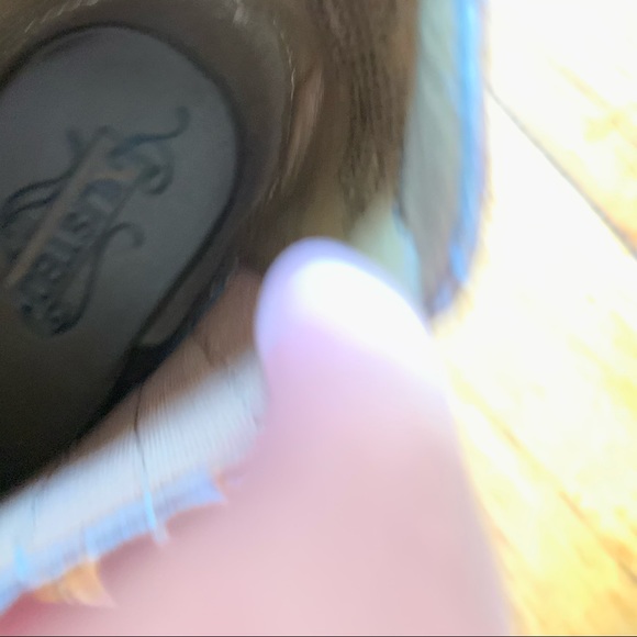 Kenneth Cole Tan Booties Sz. 7.5 - Picture 5 of 6